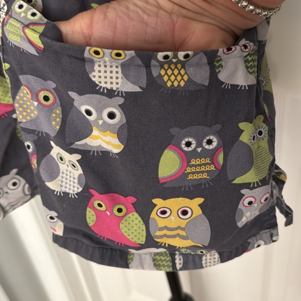 Scrub Top - Picture 4 of 5